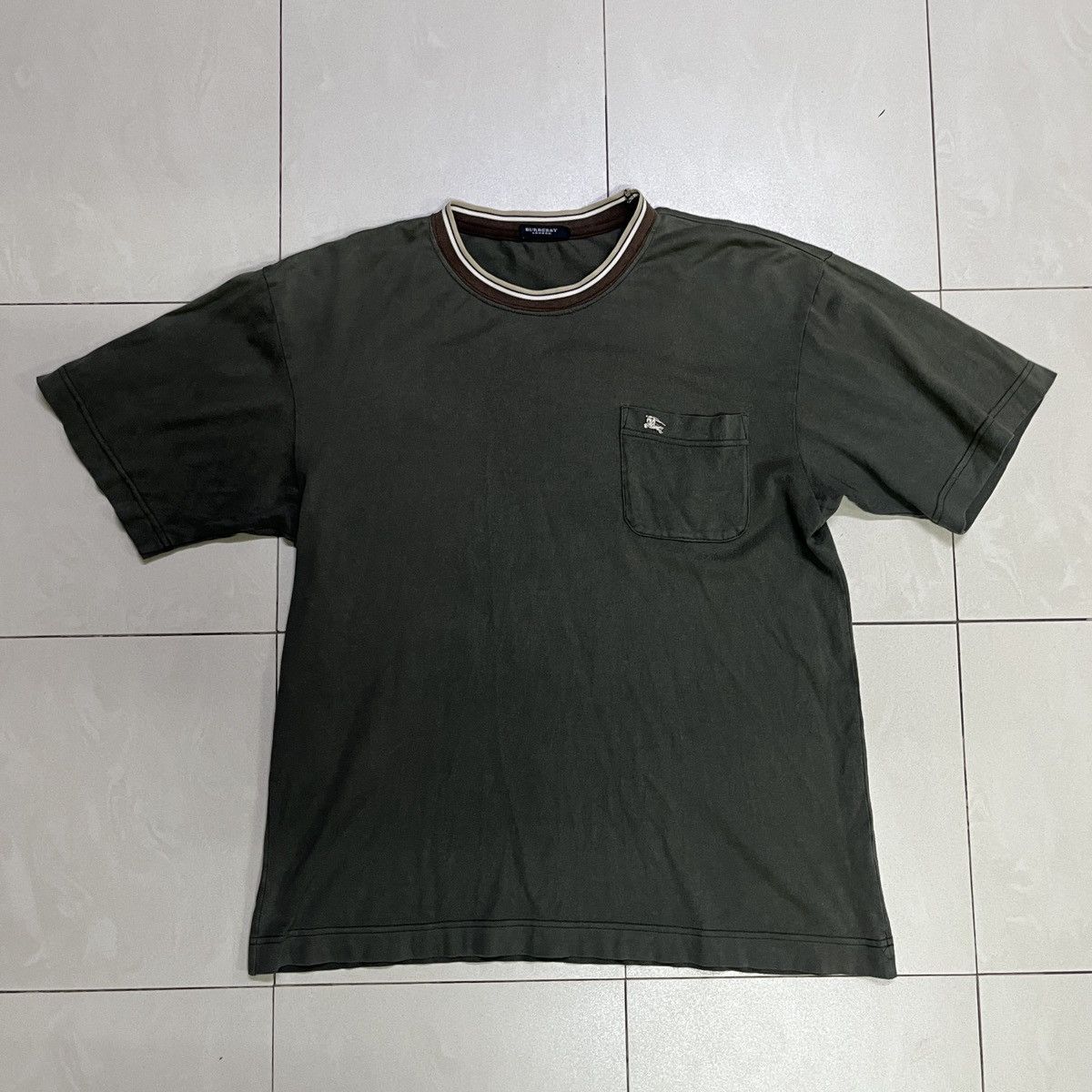 Burberry × Vintage Vintage Burberry Pocket Logo T Shirt Size US M / EU 48-50 / 2 - 2 Thumbnail