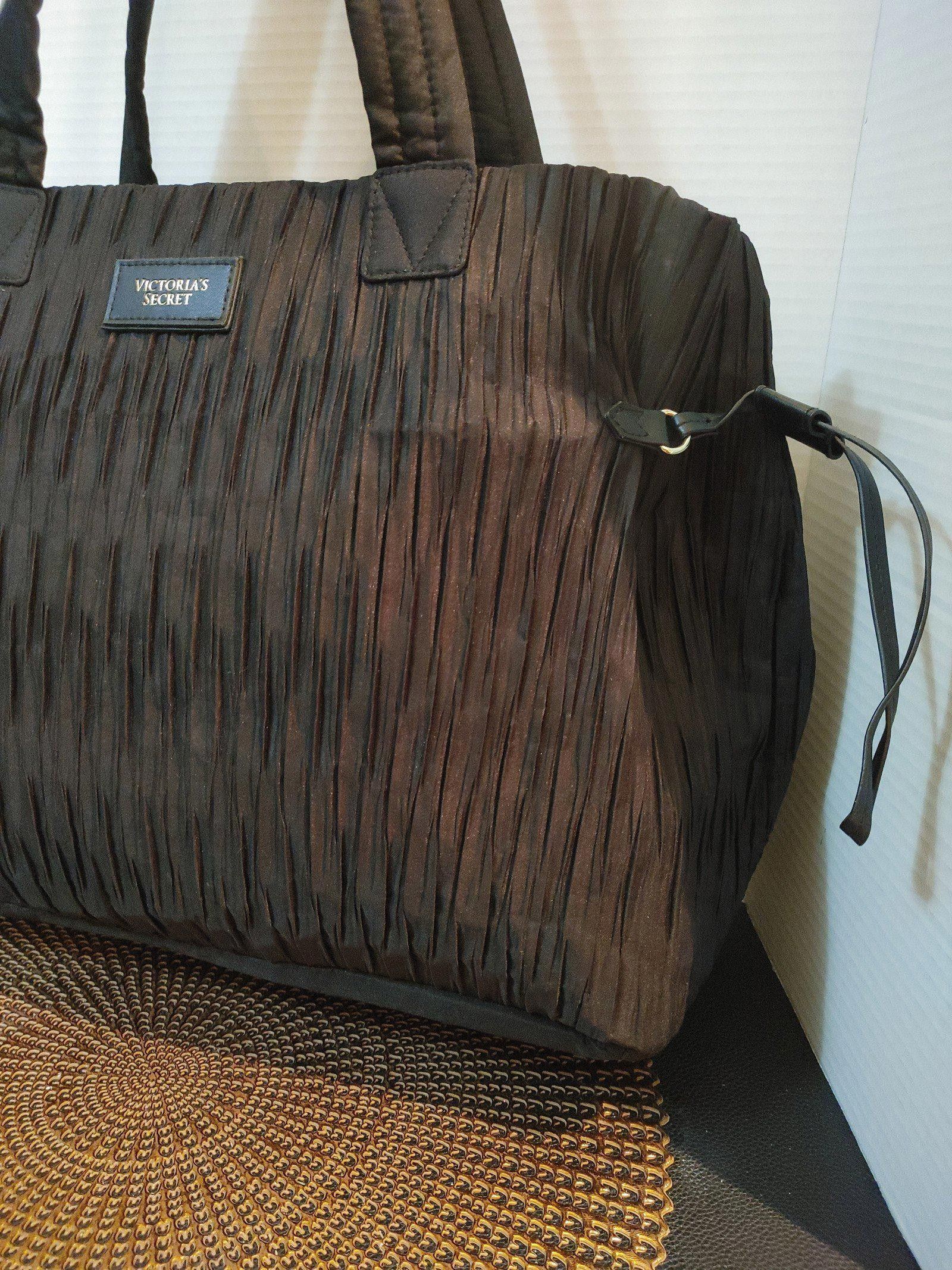 Designer Victoria's Secret Tote & Pouch Set Size ONE SIZE - 4 Thumbnail