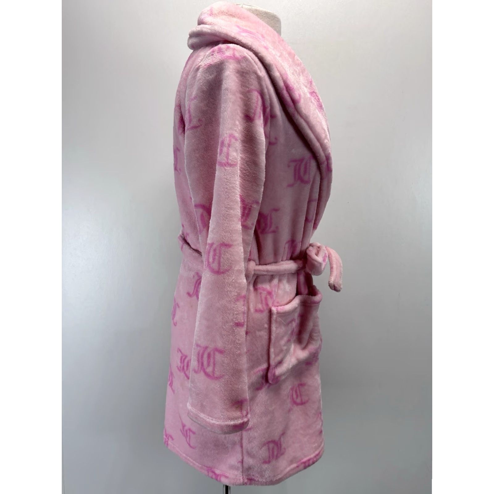 Juicy Couture VINTAGE Juicy Couture Fuzzy Bath Robe S/M Pink Belted Spellout Womens Size ONE SIZE - 4 Thumbnail