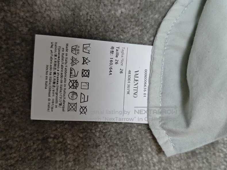 Valentino Valentino Mid-rise zippered loose wide-leg jeans Size 26" / US 2 / IT 38 - 8 Thumbnail