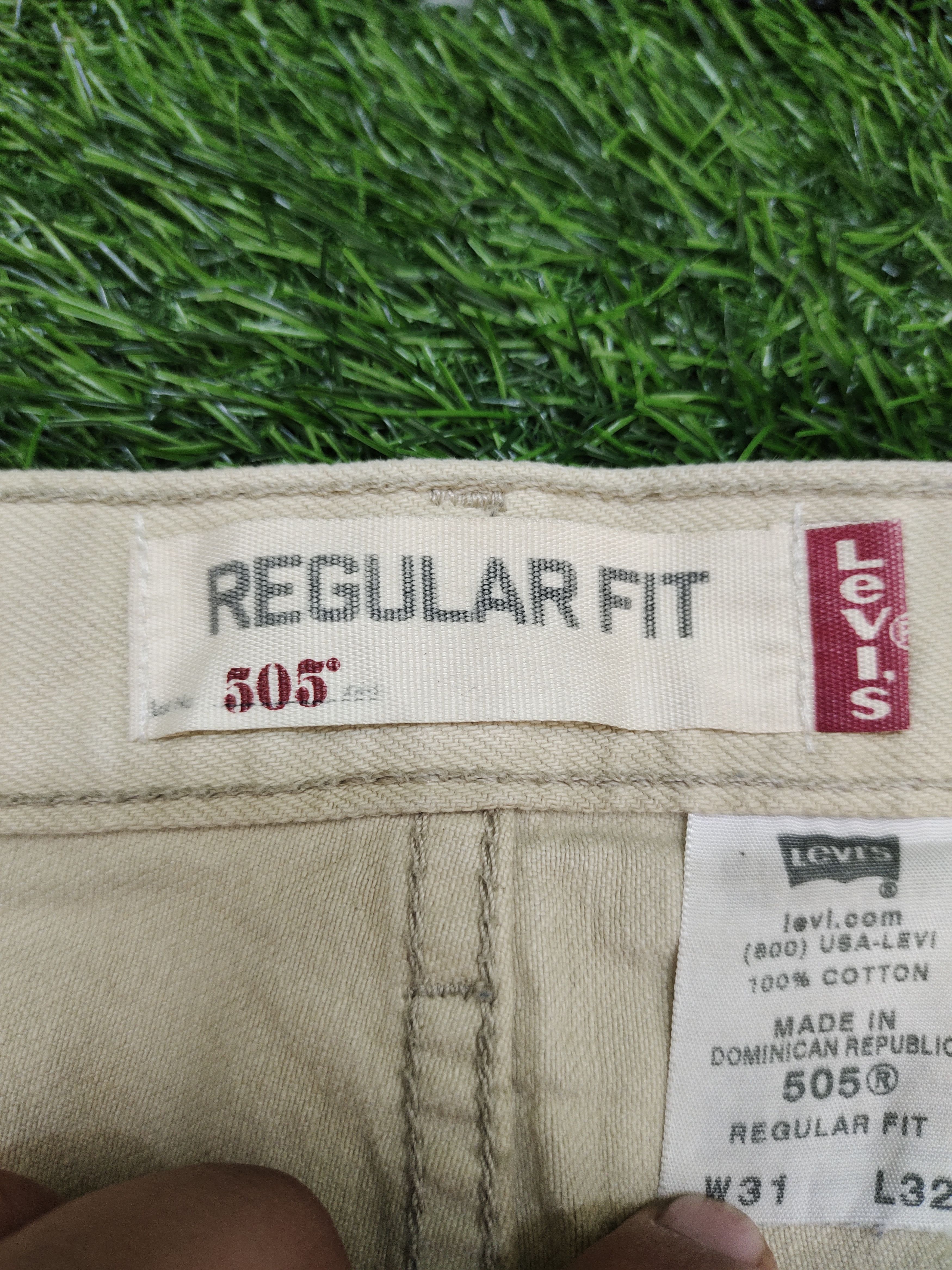 Levi's Size 31x32 Vintage Levis 505 Regular Fit Jeans Dirty Wash Size US 31 - 19 Thumbnail
