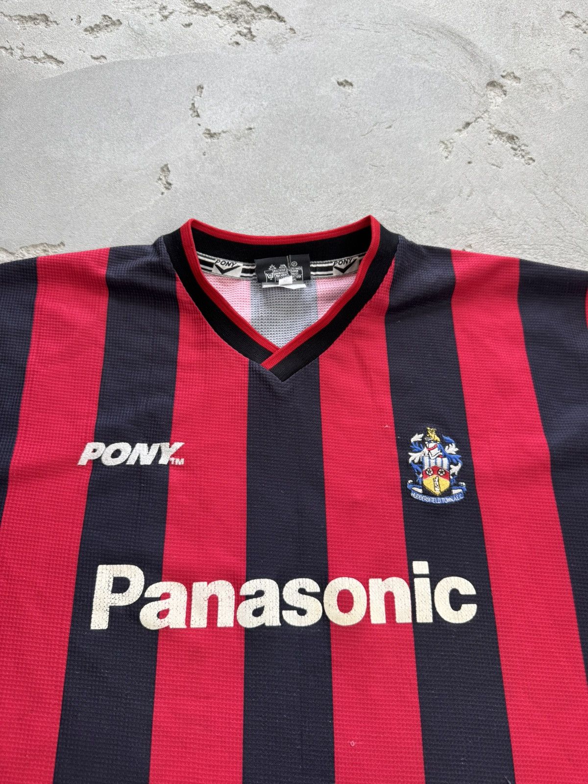 PONY Vintage Pony 1998'/99' Huddersfield Town Away Soccer kit Size US XL / EU 56 / 4 - 6 Thumbnail