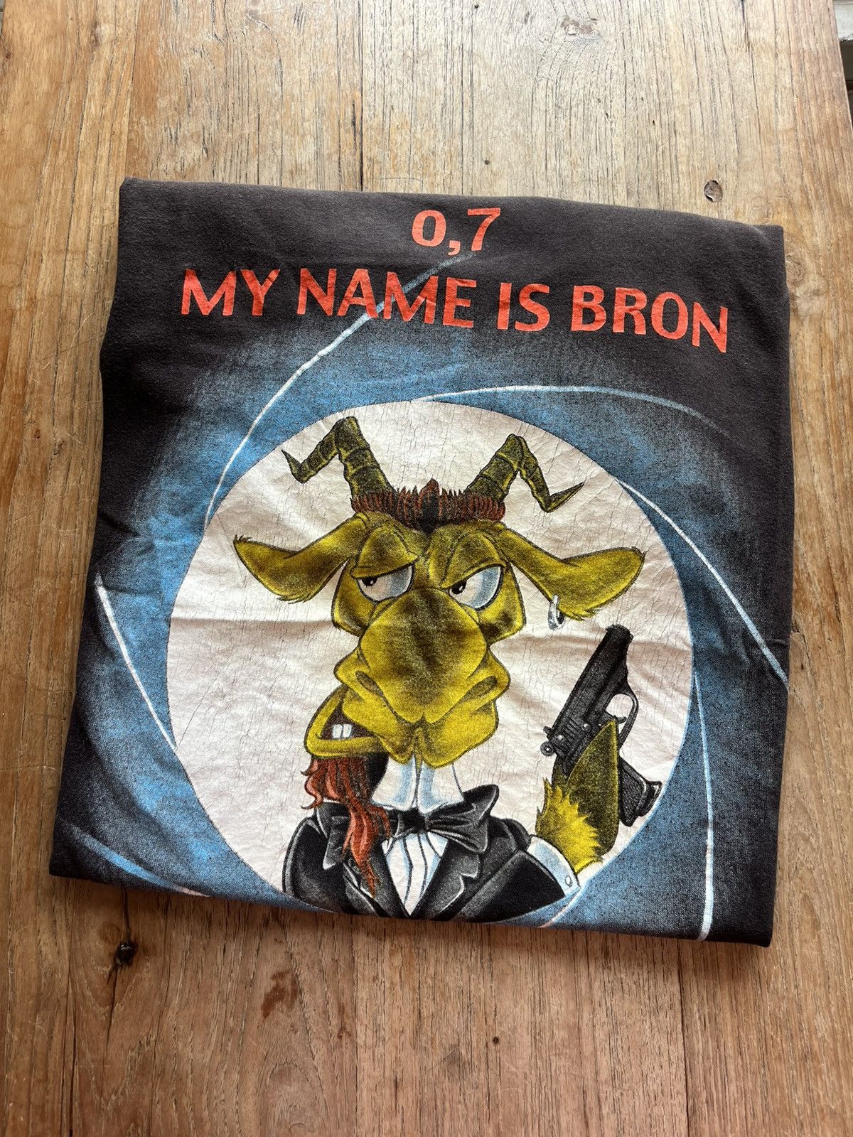 Camel × Vintage Vintage CAMEL Parody 007 is CARBON Tshirt Size US L / EU 52-54 / 3 - 1 Thumbnail