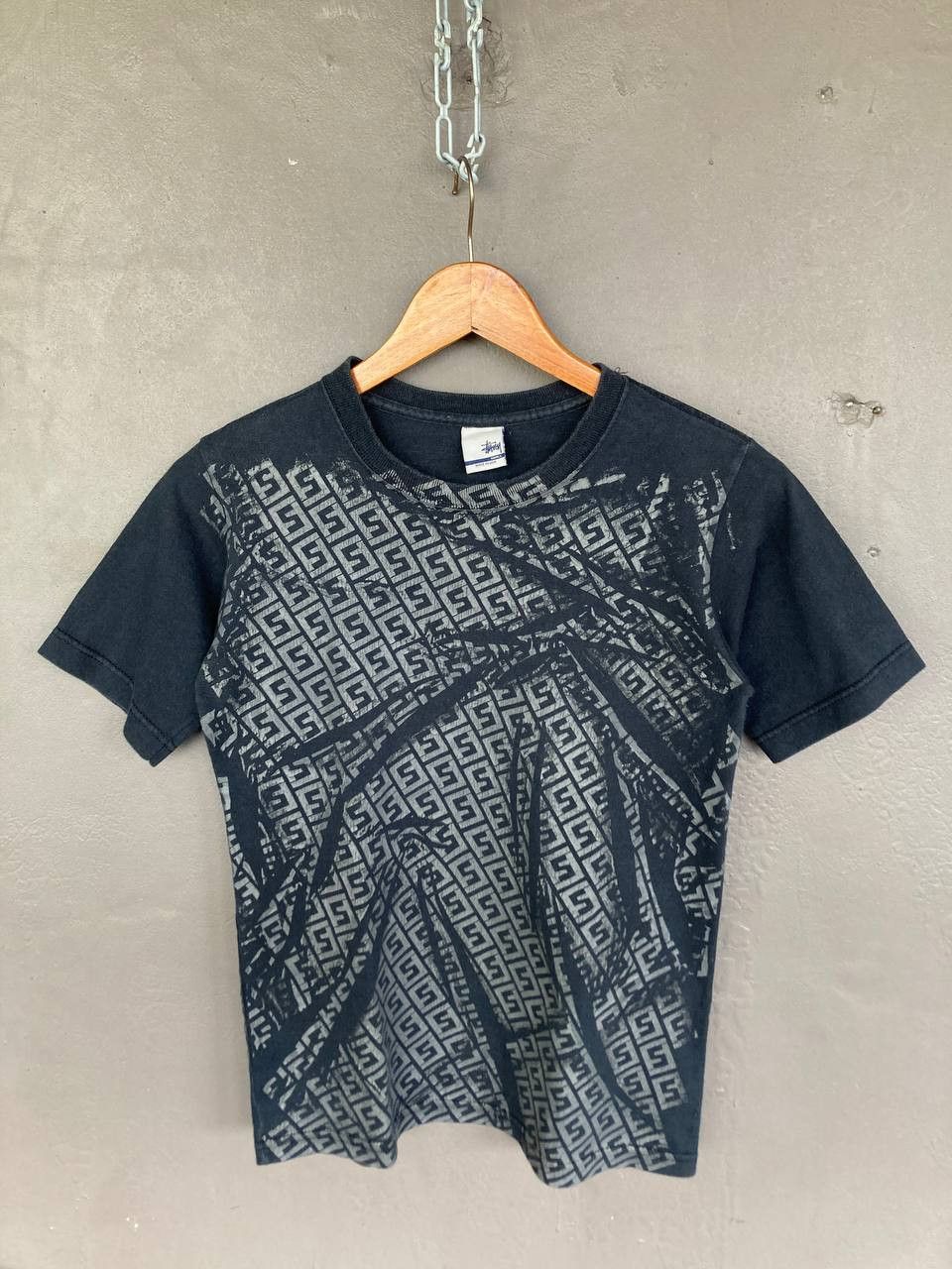 Stussy Vintage Stussy Monogram Tee Size US XS / EU 42 / 0 - 1 Thumbnail