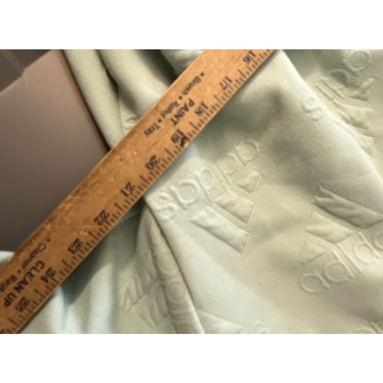 Adidas adidas Womens AEROREADY Jacquard Logo 1/2 Zip Sweatshirt L Mint Green 2020s Logo, Sports, Activewear Womens Size L / US 10 / IT 46 - 5 Thumbnail