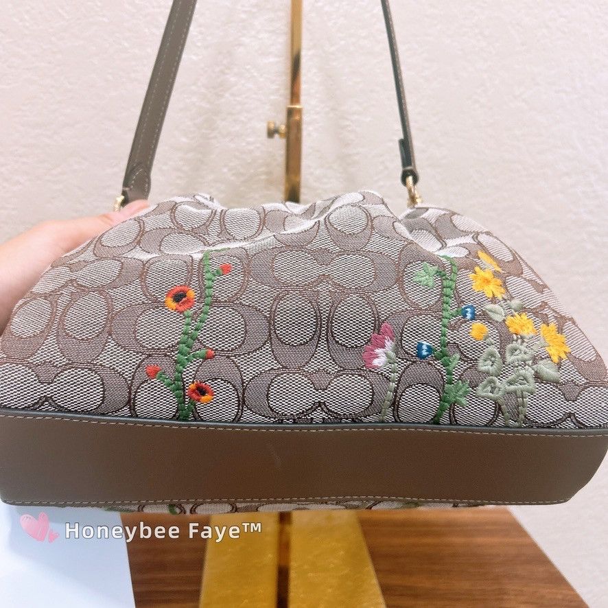 Coach Faye Shoulder Bag With Floral Embroidery CDZ02 Size ONE SIZE - 8 Thumbnail