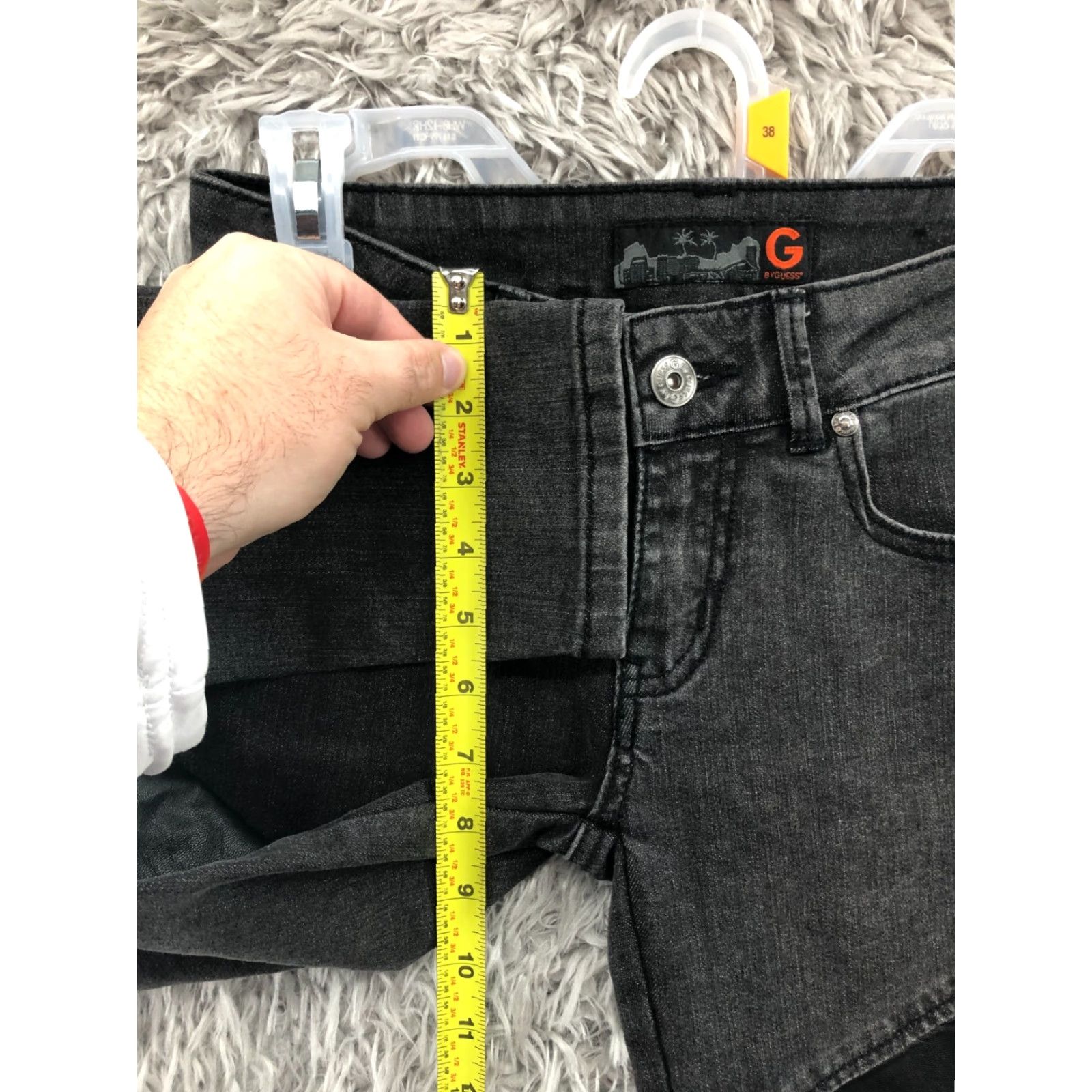 Guess G by Guess Skinny Jeans Womens Size 25 Dark Black Denim Faux Leather Mid Rise 29in Inseam Size 42" / US 20 - 4 Thumbnail