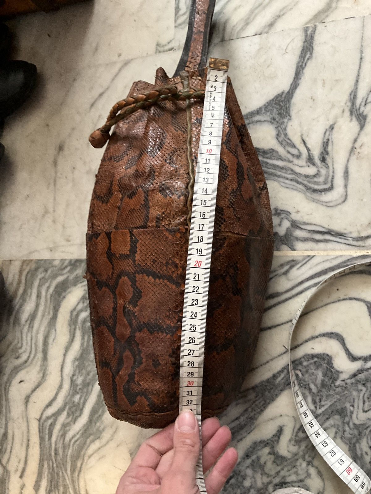 Vintage Python snakeskin leather bucket bag Size ONE SIZE - 5 Thumbnail