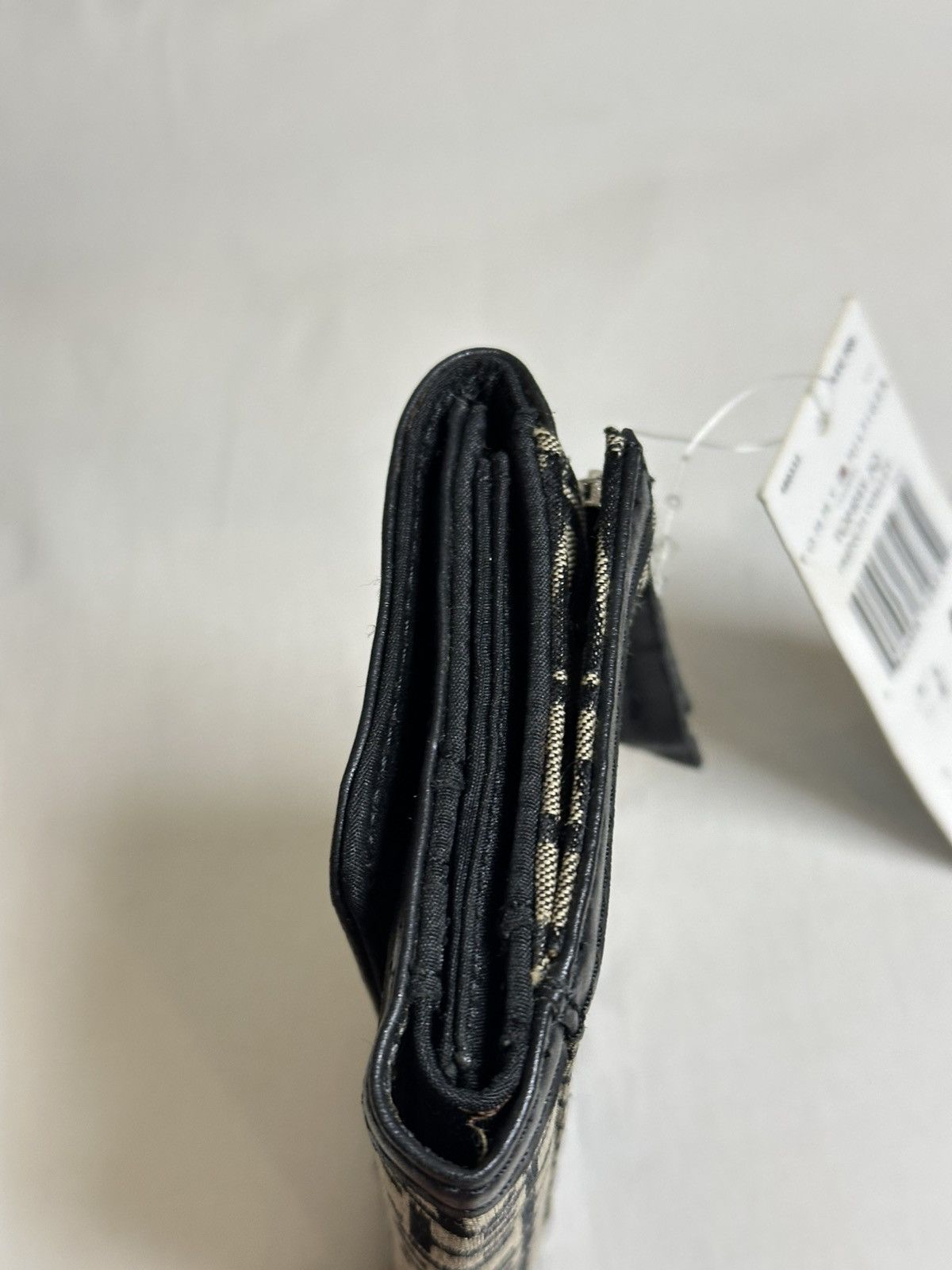 Tommy Hilfiger Tommy Hilfiger monogram canvas wallet. Size ONE SIZE - 7 Thumbnail