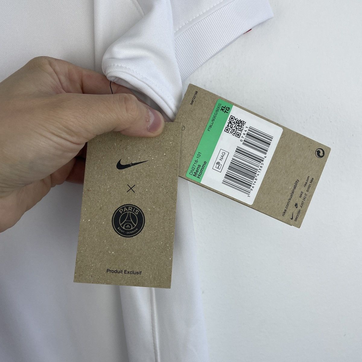Nike Paris Saint-Germain Nike Third Jersey PSG Shirt 2022/2023 Size US XL / EU 56 / 4 - 5 Thumbnail