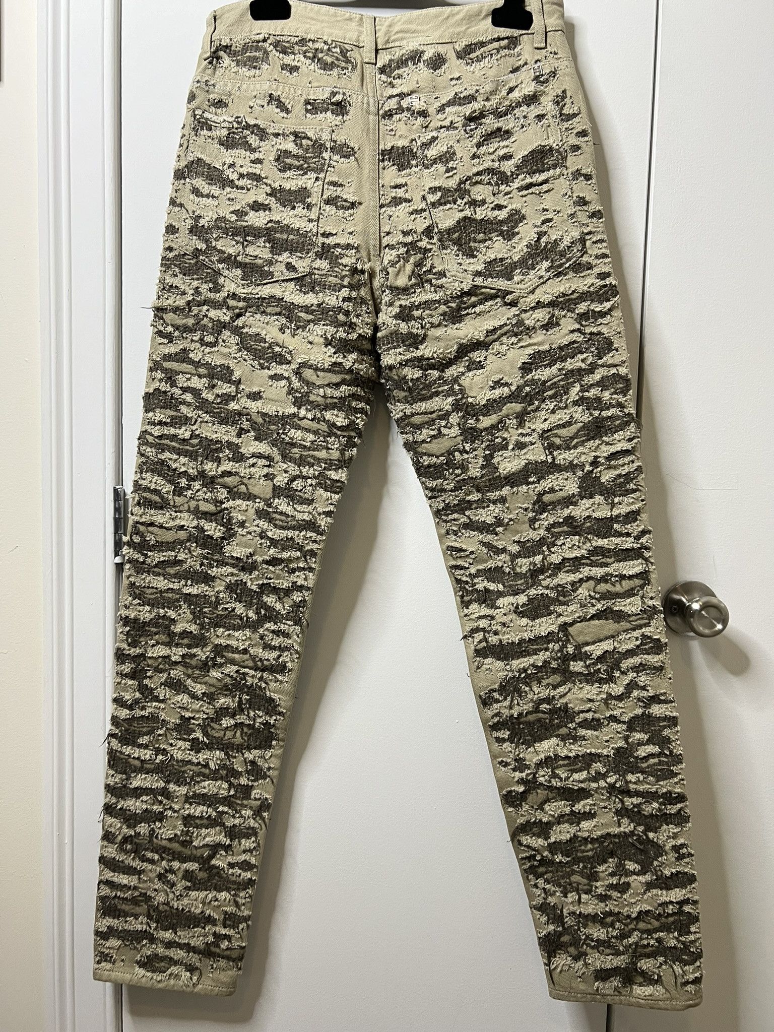 Givenchy Givenchy Destroyed Boro Camo Denim sz 32 Size US 32 / EU 48 - 6 Thumbnail