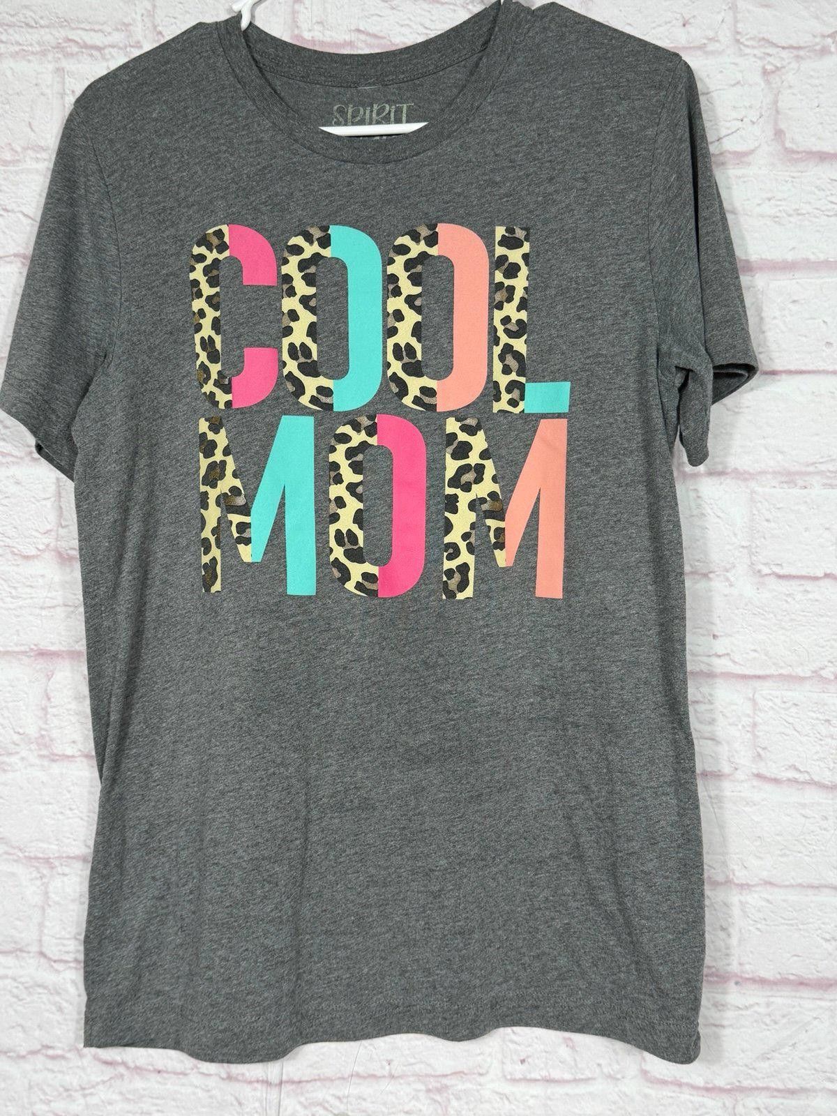 Other Spirit 'Cool Mom' Medium Graphic T-Shirt Size M / US 6-8 / IT 42-44 - 1 Thumbnail