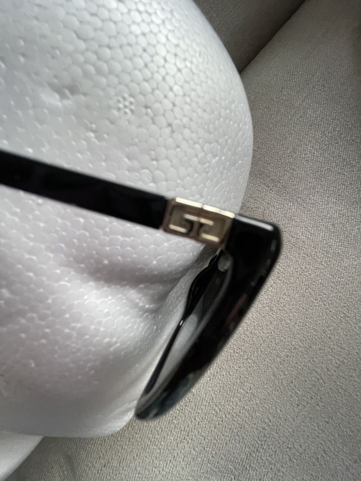 Givenchy Givenchy Oversized SUNGLASSES Size ONE SIZE - 16 Thumbnail