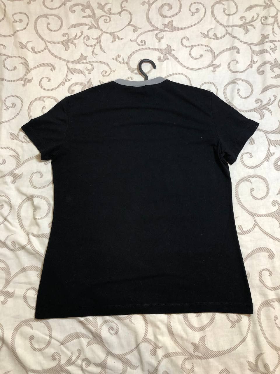 Dolce & Gabbana Luxury Dolce & Gabbana Short Sleeve T-Shirt center logo Size XL / US 12-14 / IT 48-50 - 5 Thumbnail