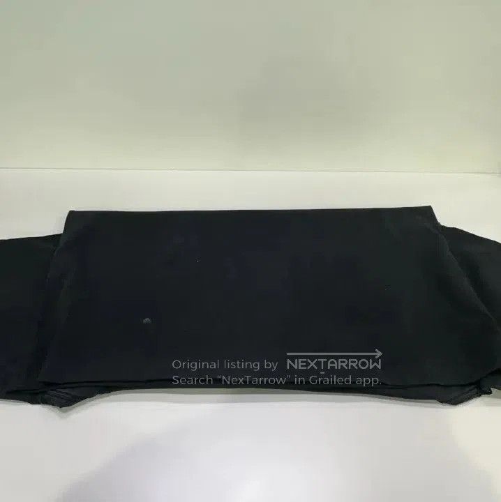 Balenciaga Balenciaga Black Be Different Graphic T. Size US S / EU 44-46 / 1 - 5 Thumbnail