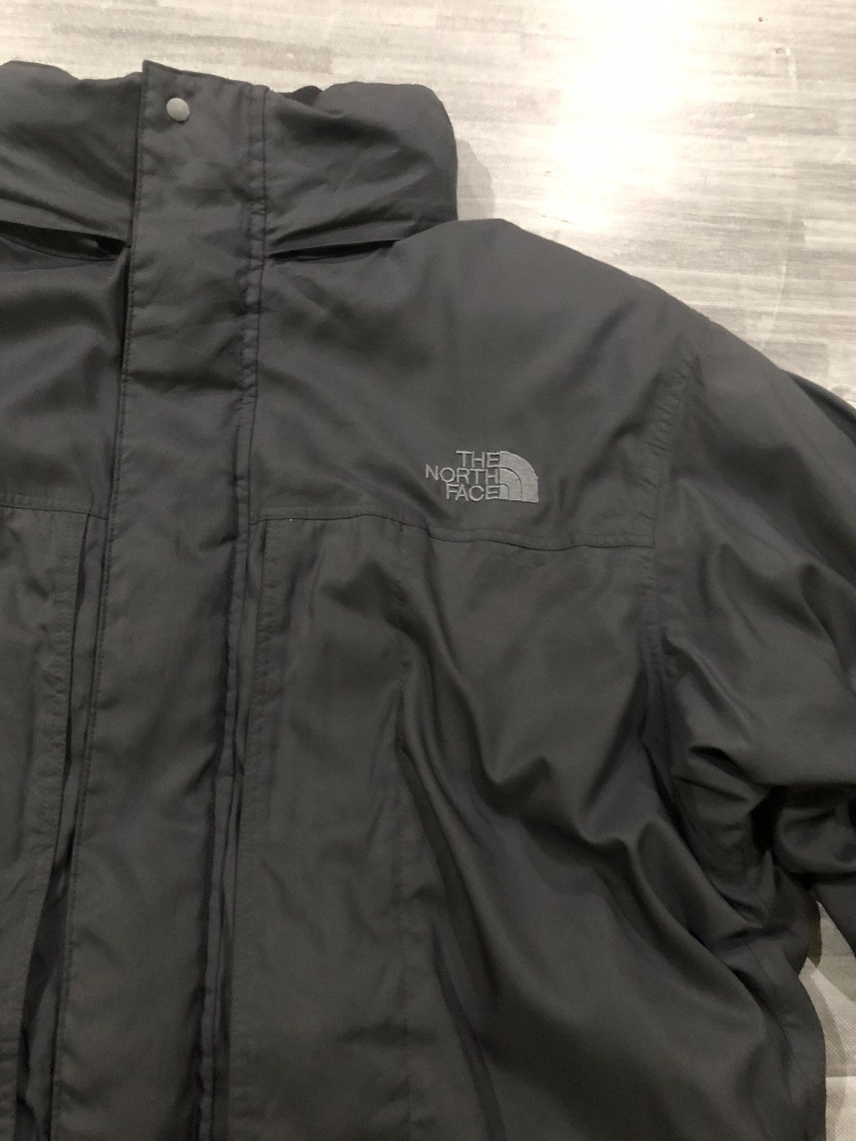The North Face Vintage The North Face Grey LIght Down Jacket / SFC-8 Size US L / EU 52-54 / 3 - 5 Thumbnail