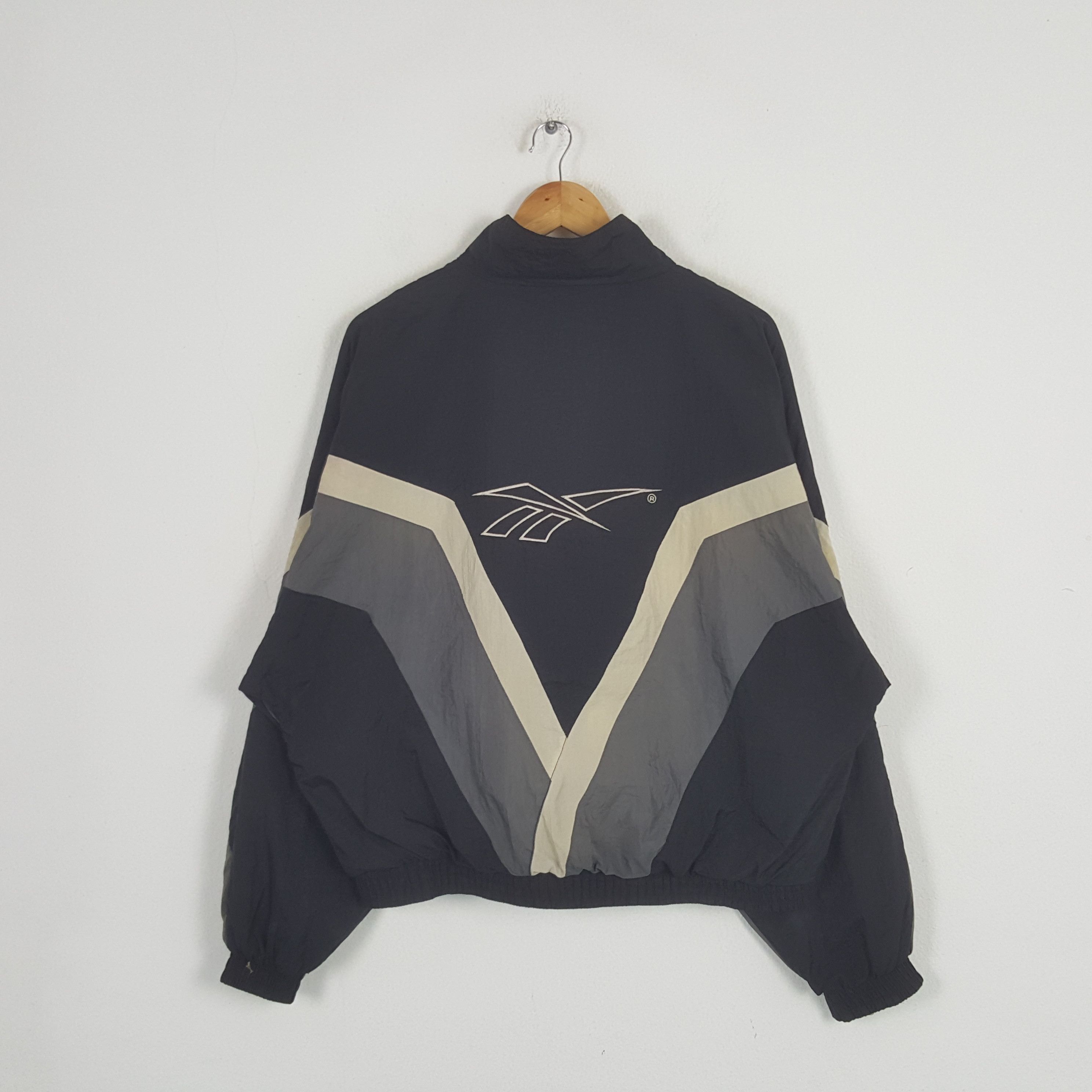 Reebok Vintage Reebok American Sports Windbreaker Jacket C290N25 Size US XL / EU 56 / 4 - 1 Thumbnail