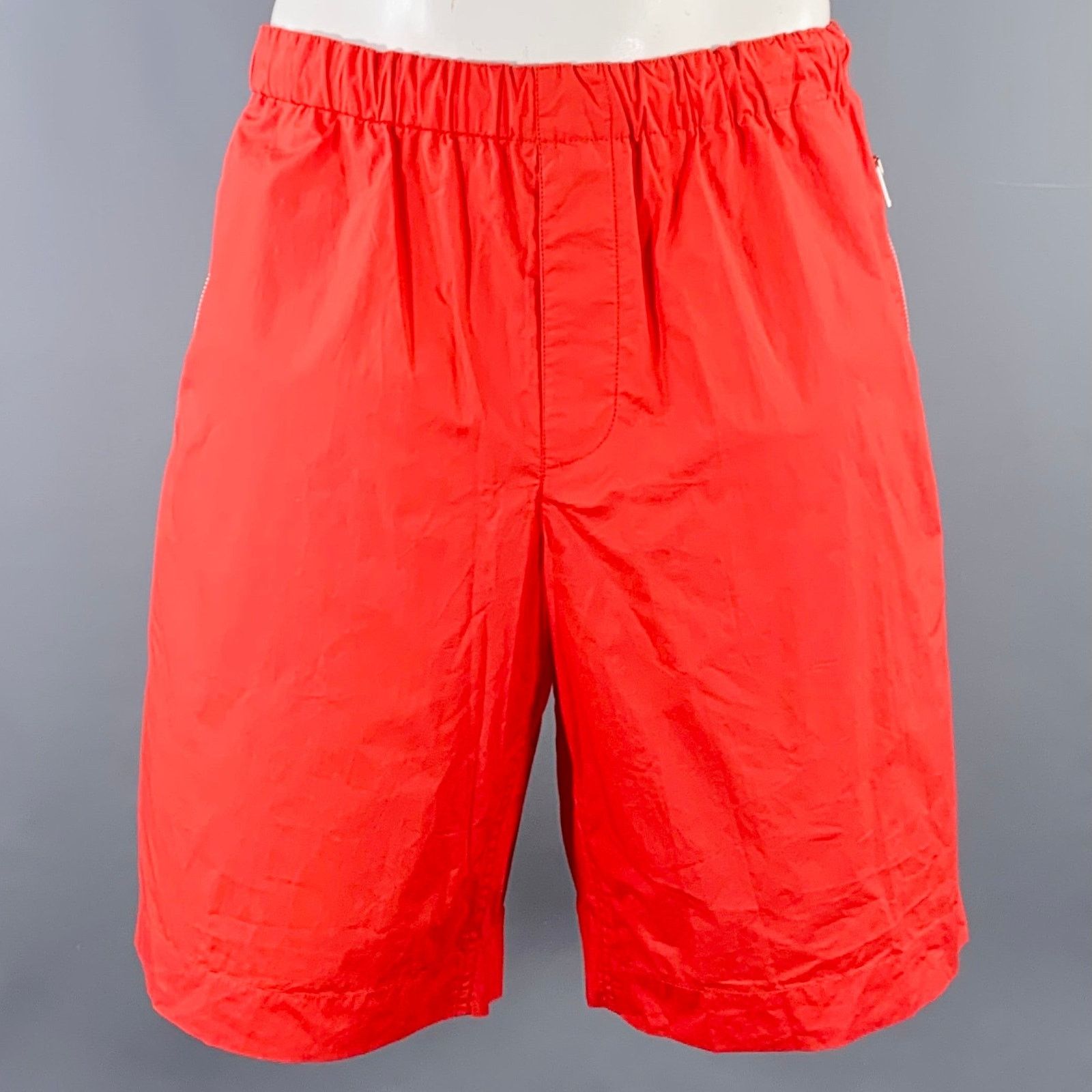 Helmut Lang HELMUT LANG Size L Red Cotton Zip Pockets Shorts Size US 34 / EU 50 - 1 Thumbnail