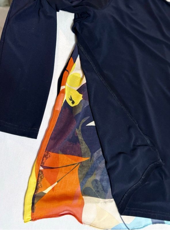 Joseph Ribkoff Joseph Ribkoff Long Sleeve Abstract Layered Top– Size 16 Size XXL / US 16-18 / IT 52-54 - 5 Thumbnail