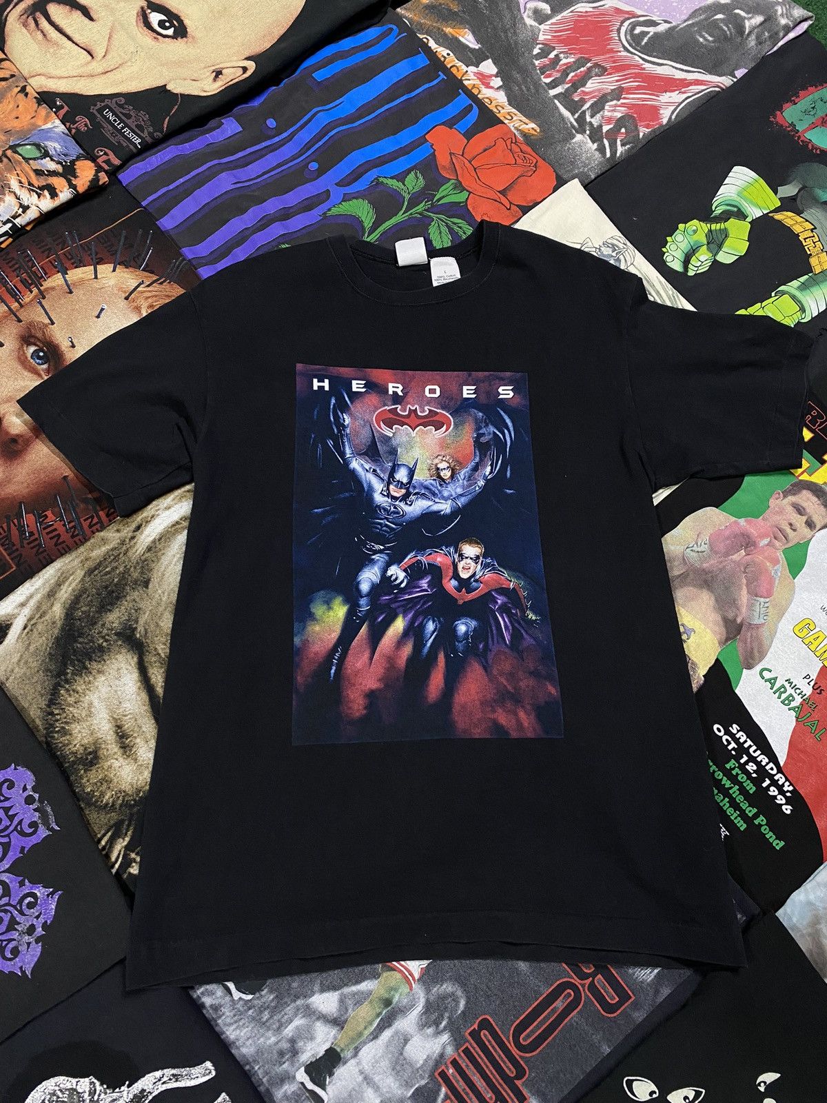 DC Comics × Vintage Vintage 1997 Batman & Robin Movie T-Shirt Adult Large Size US L / EU 52-54 / 3 - 4 Thumbnail