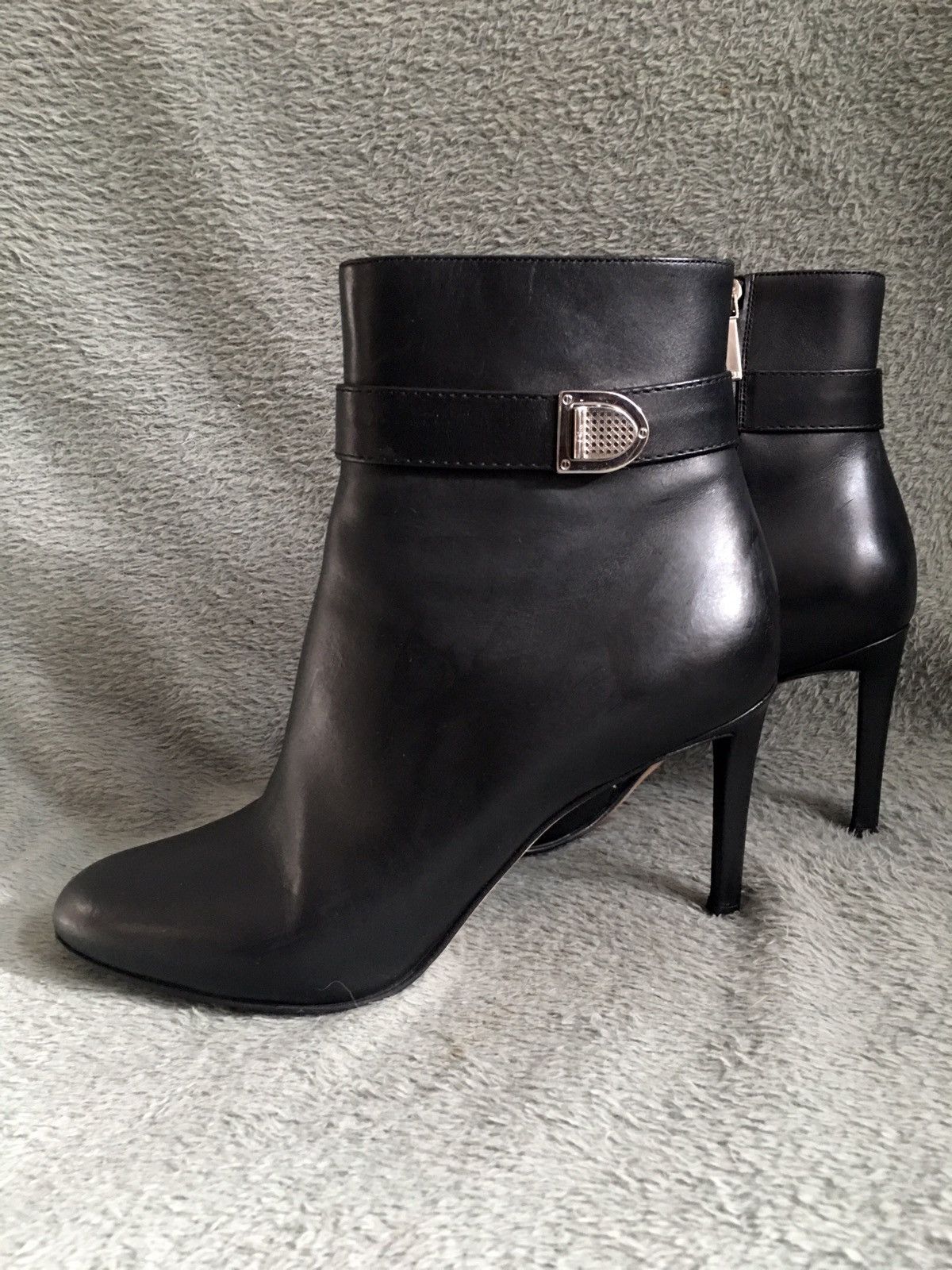 Dior DIOR Black Leather Zip Ankle Boots EU 38 Size US 8 / IT 38 - 2 Thumbnail