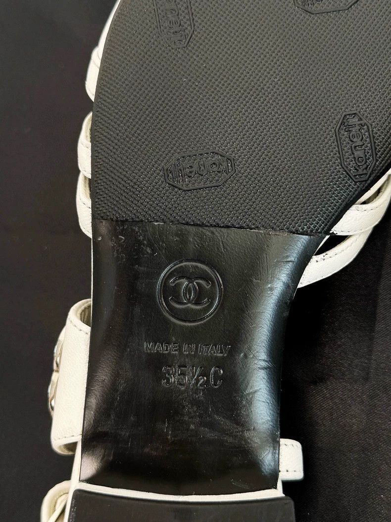 Chanel Chanel White and Black Slingback Flats -2505 Size US 7 / IT 37 - 9 Thumbnail