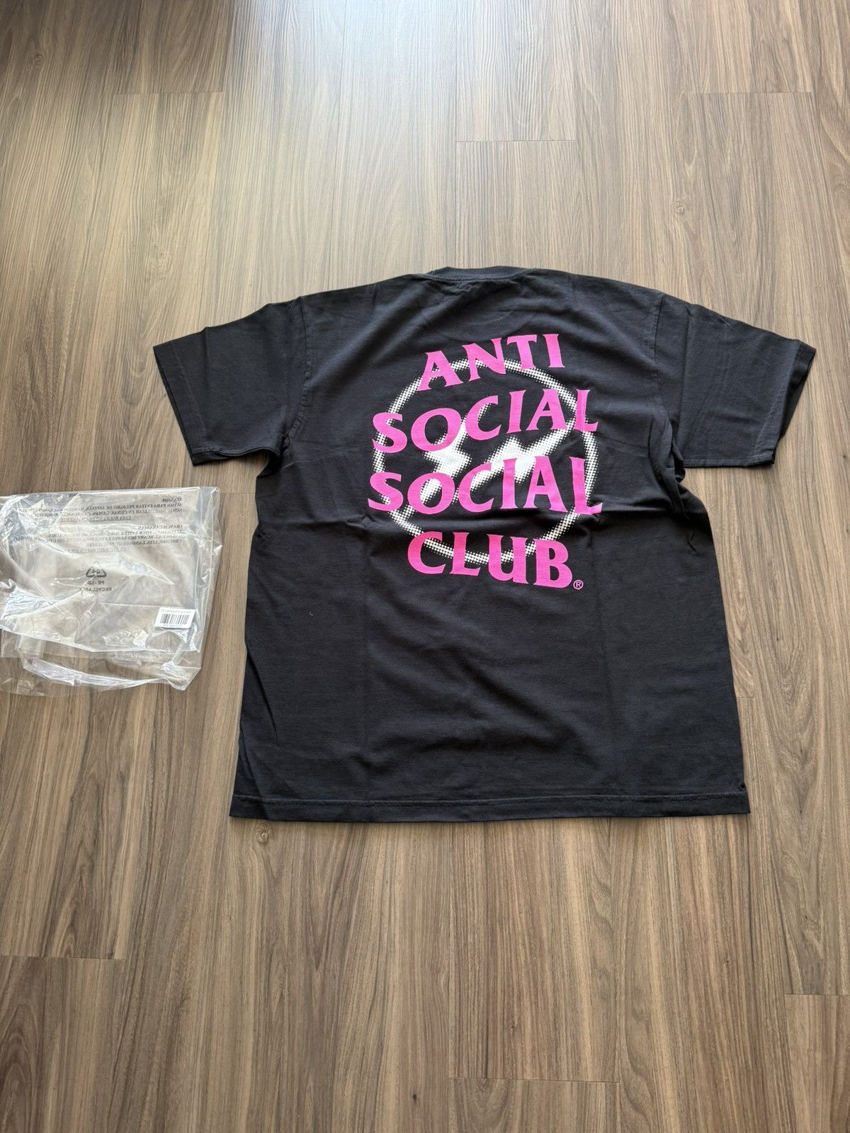 Anti Social Social Club × Fragment Design Anti Social Social Club x Fragment Pink Logo BLK Tee Size L Size US L / EU 52-54 / 3 - 5 Thumbnail