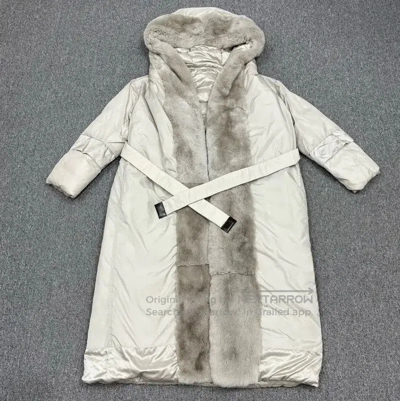 Max Mara MaxMara Gray Women's Down Coat with Fur . Size M / US 6-8 / IT 42-44 - 2 Thumbnail