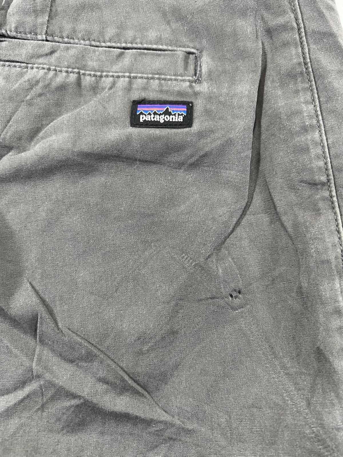 Other Patagonia vintage Gray Men's Casual Shorts 33 Size US 33 - 12 Thumbnail