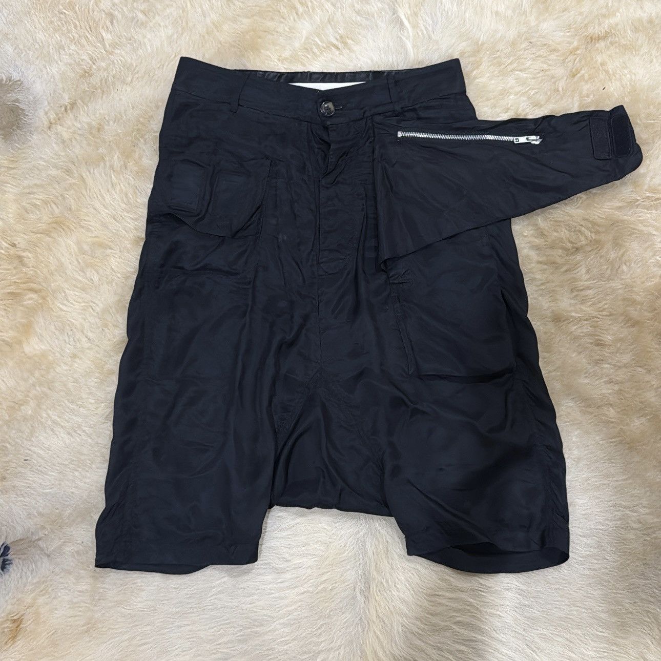 Rick Owens Rick Owens ss14 ‘vicious’ Memphis pod shorts Size US 40 / EU 56 - 2 Thumbnail
