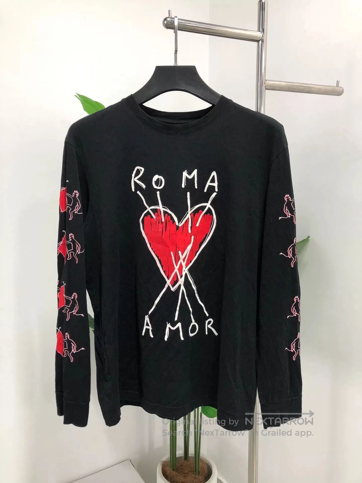 Fendi Fendi Graffiti Heart Print Sweatshirt Black. Size S / US 4 / IT 40 - 1 Thumbnail