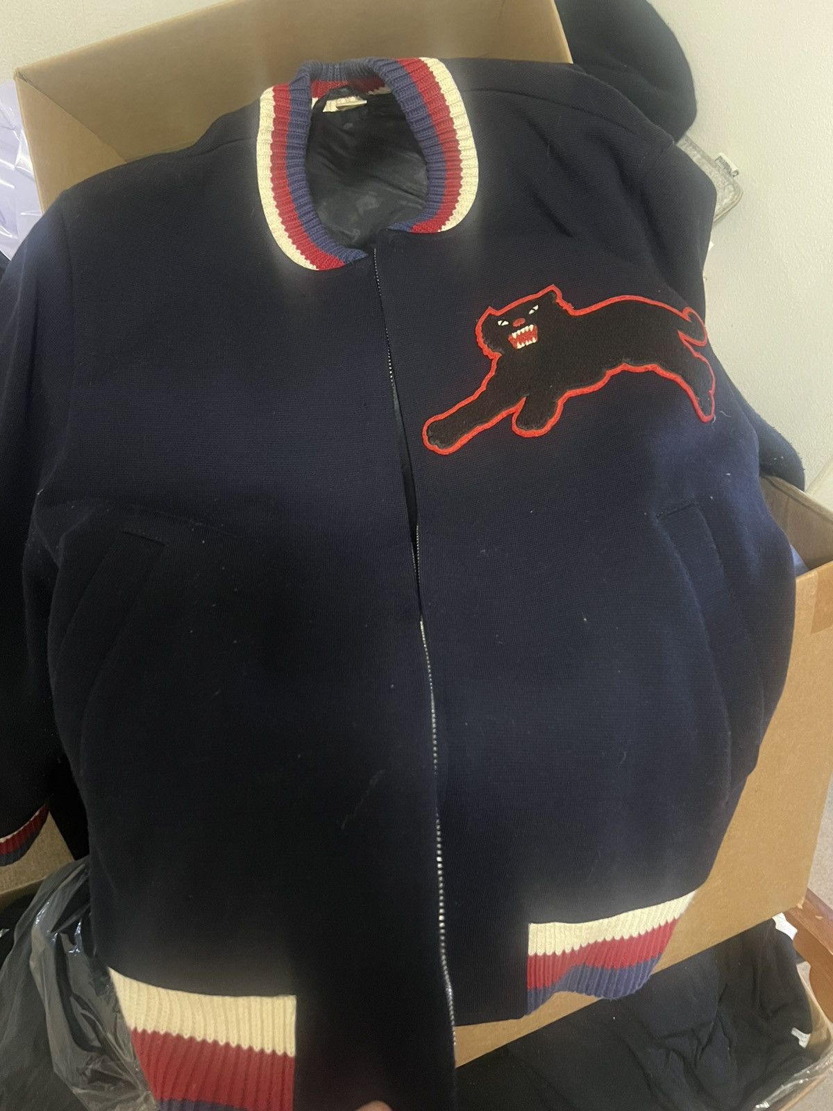 Gucci Gucci Panther navy bomber jacket size 48 Size US M / EU 48-50 / 2 - 2 Thumbnail
