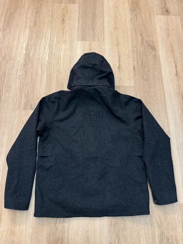 Lululemon Lululemon Storm Break Rain Jacket Wool size L Size US L / EU 52-54 / 3 - 2 Thumbnail