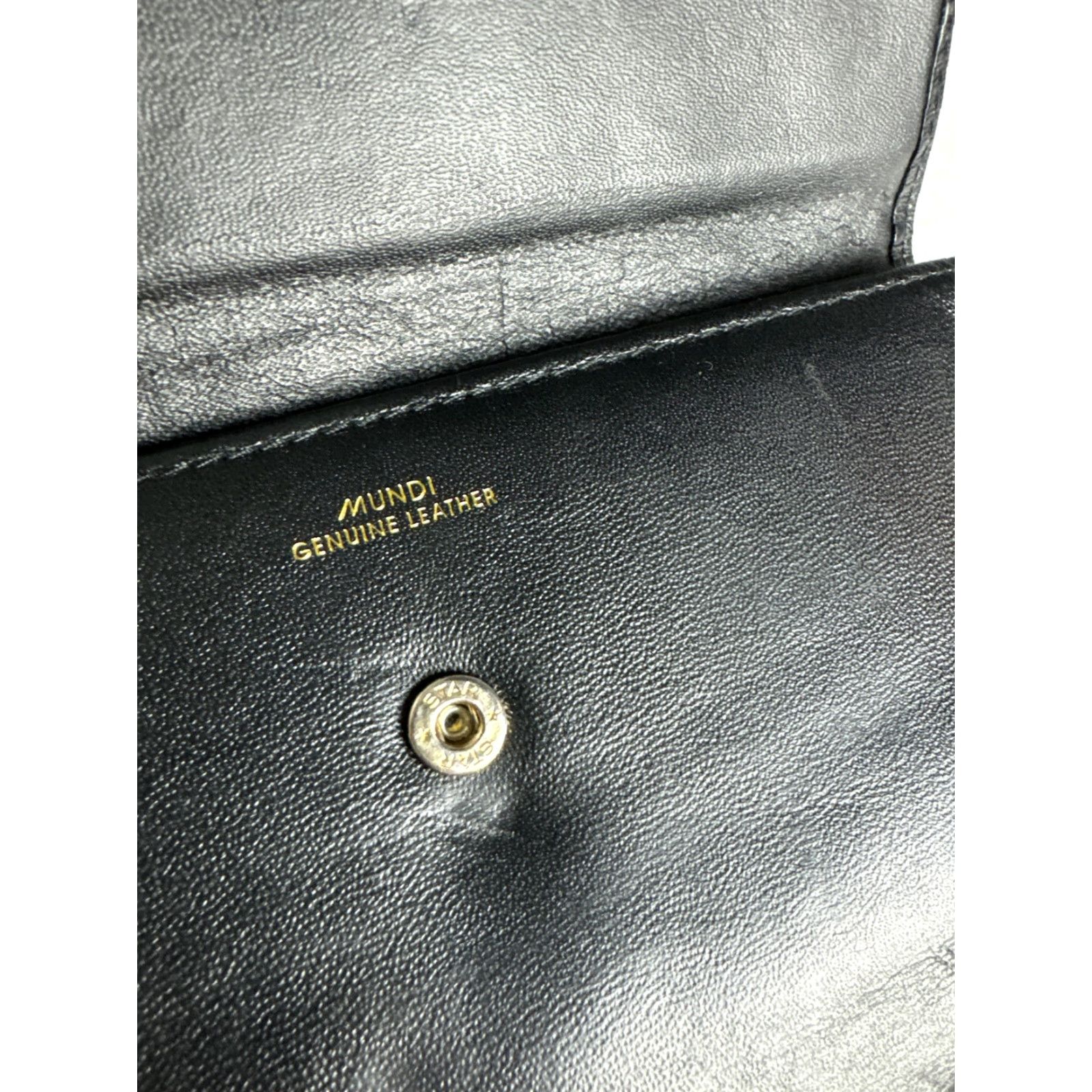 Vintage VINTAGE Mundi Wallet Black Leather Bi Fold Crest Women Size ONE SIZE - 4 Thumbnail