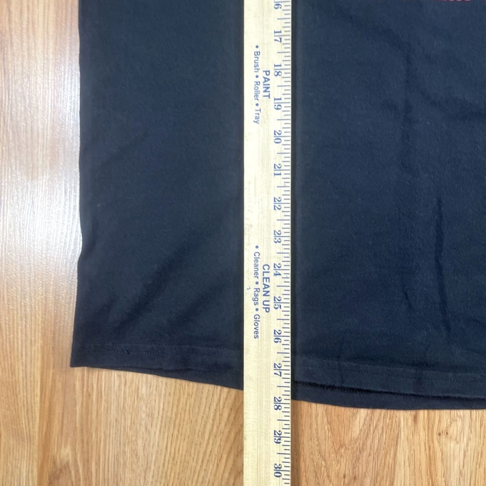 Hanes Hanes Graphics T-Shirt Adults L Large Black Cotton Knit Logo Short Sleeve Crew Neck Unisex Regular Vintage No Size US L / EU 52-54 / 3 - 4 Thumbnail