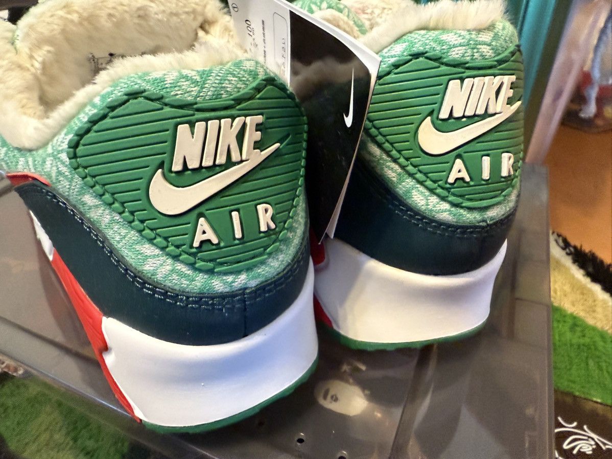 Nike Nike Air Max 90 NORDIC CHRISTMAS SIZE 9.5 Size US 9.5 / EU 42-43 - 6 Thumbnail