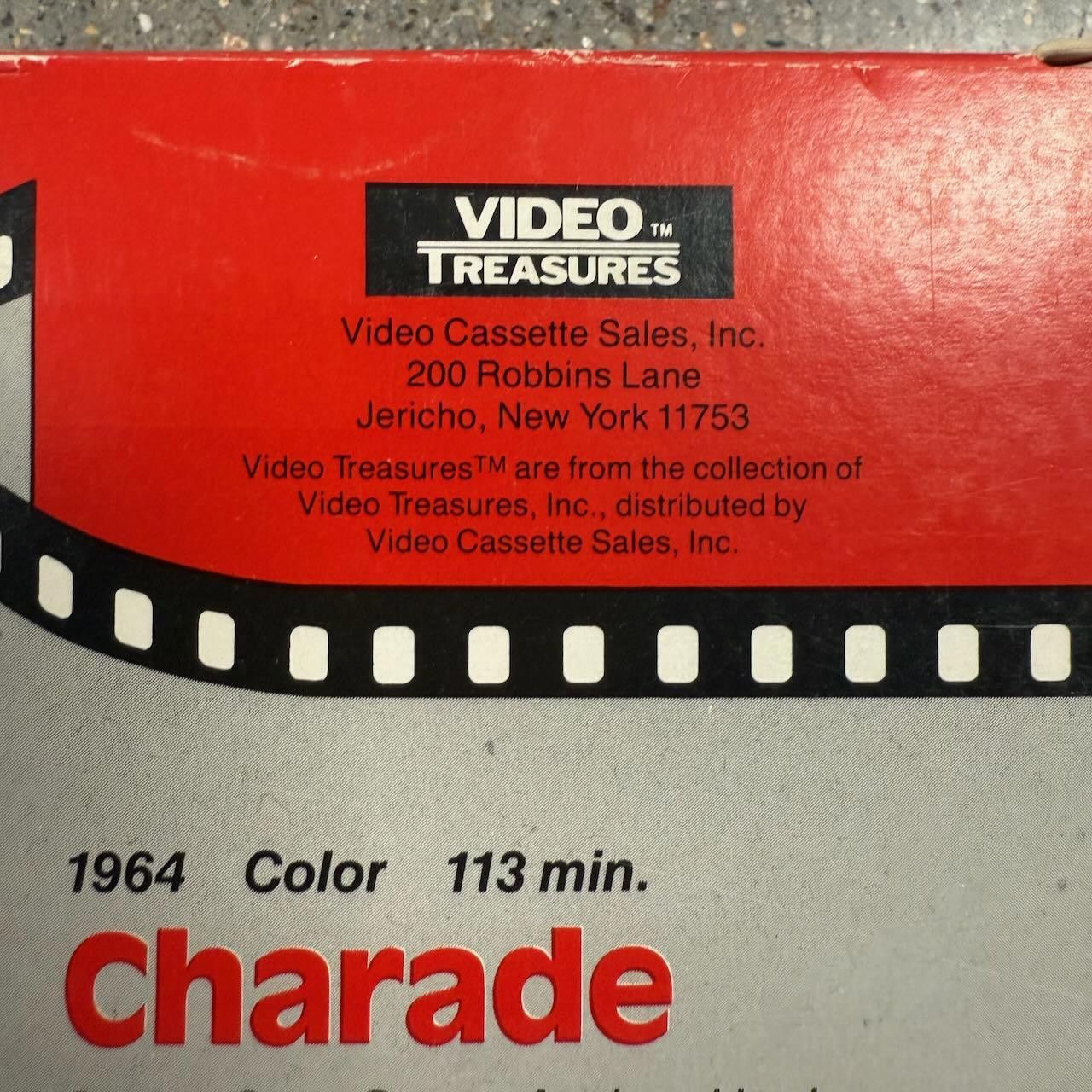Designer Charade VHS 1964 Movie Video Treasures Audrey Hepburn Rare Size ONE SIZE - 3 Thumbnail