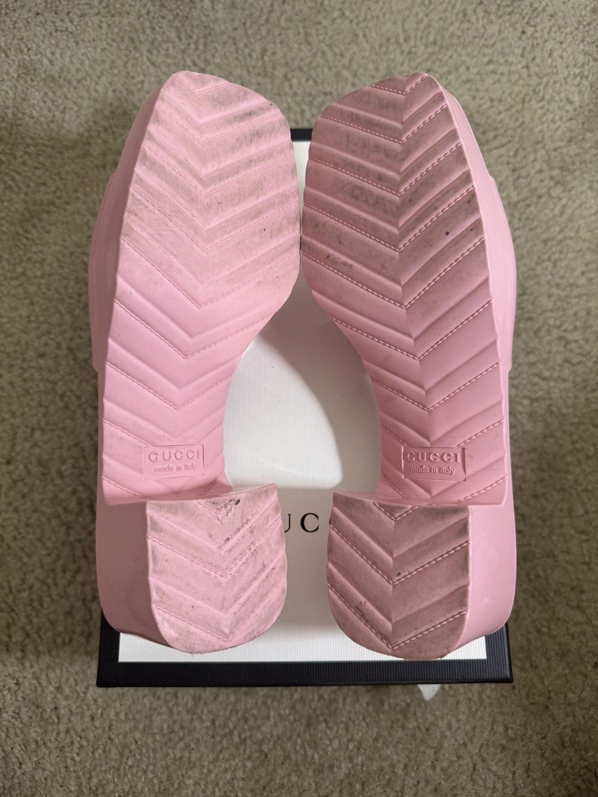 Gucci GUCCI RUBBER SLIDE SANDAL "Wild Rose" Size US 8 / IT 38 - 6 Thumbnail