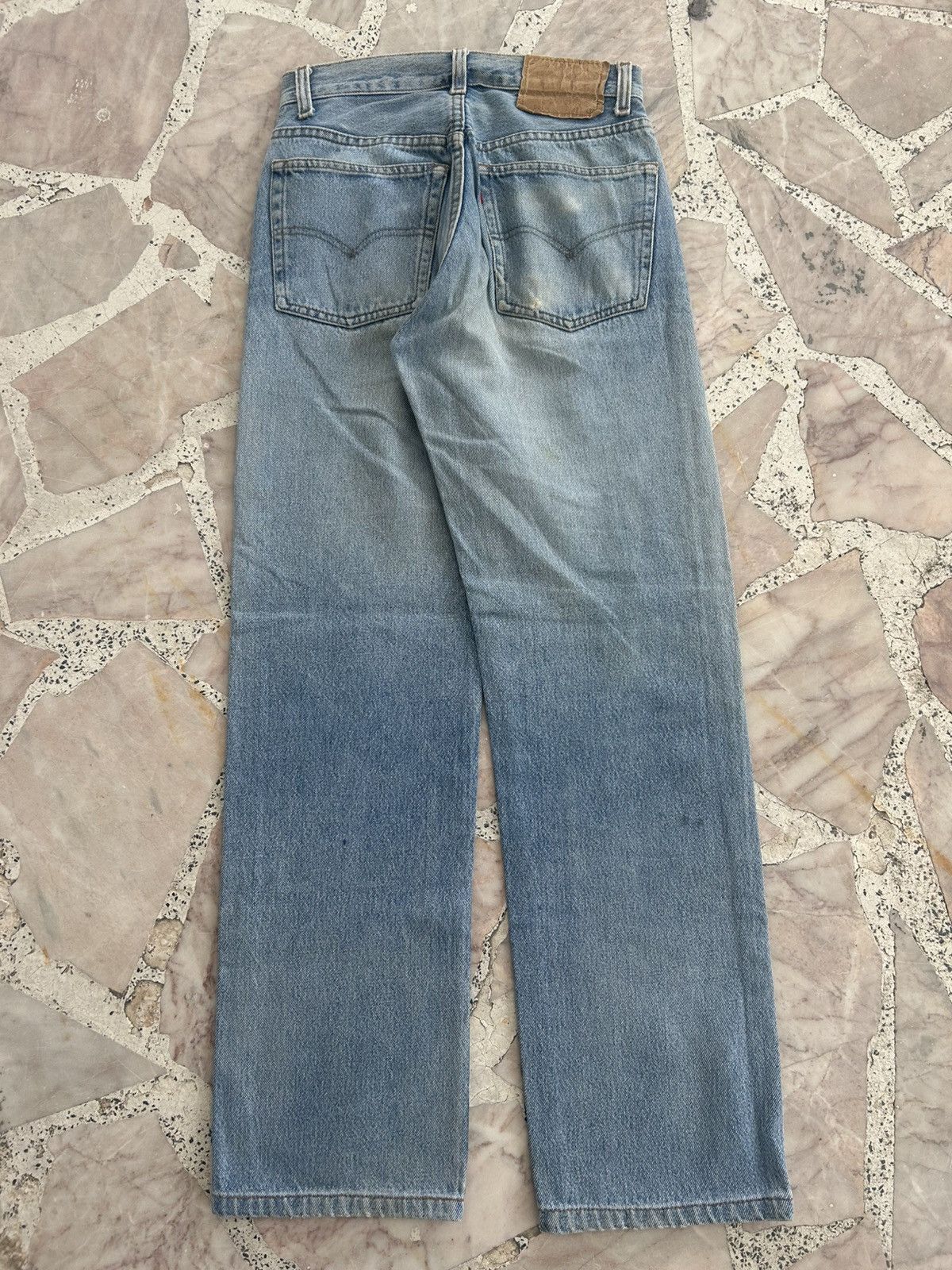 Levi's Levis Vintage 501xx Japan Ripped Jeans Size 24" / US 00 / IT 34 - 2 Thumbnail