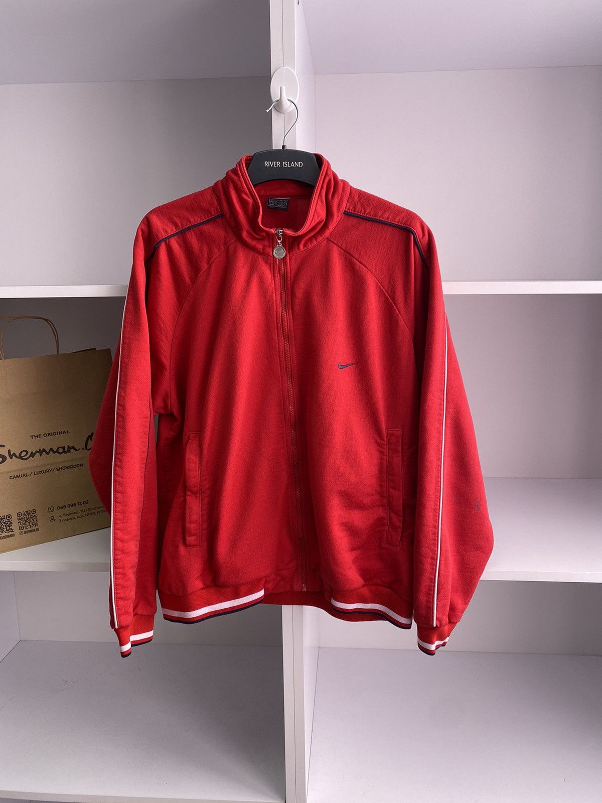 Nike × Vintage Vintage Nike Red Track Jacket Size US L / EU 52-54 / 3 - 4 Thumbnail