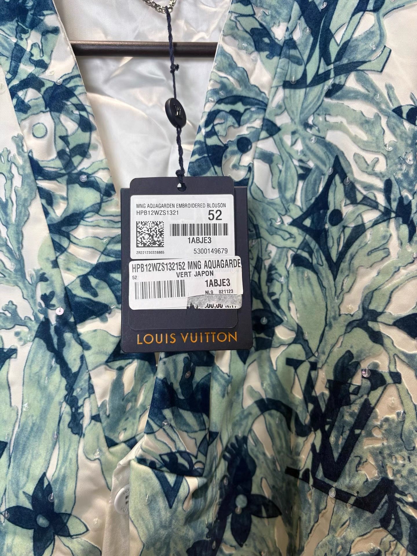 Louis Vuitton LV White & Blue Seaweed Print Sequin Jacket K36 Size US L / EU 52-54 / 3 - 4 Thumbnail