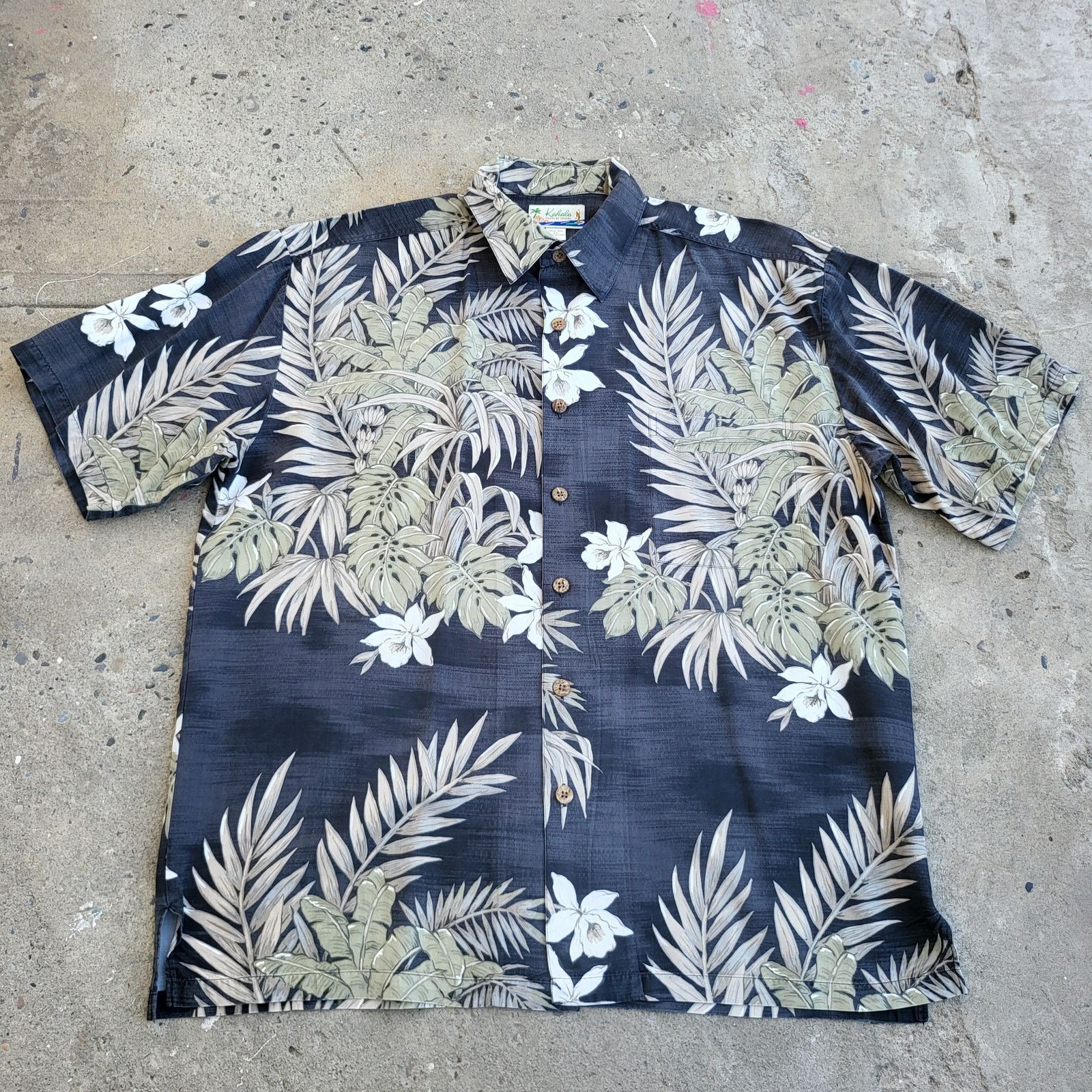 Other Vintage Kahala Silk Hawaiian Shirt Size XL Black Floral Size US XL / EU 56 / 4 - 1 Thumbnail