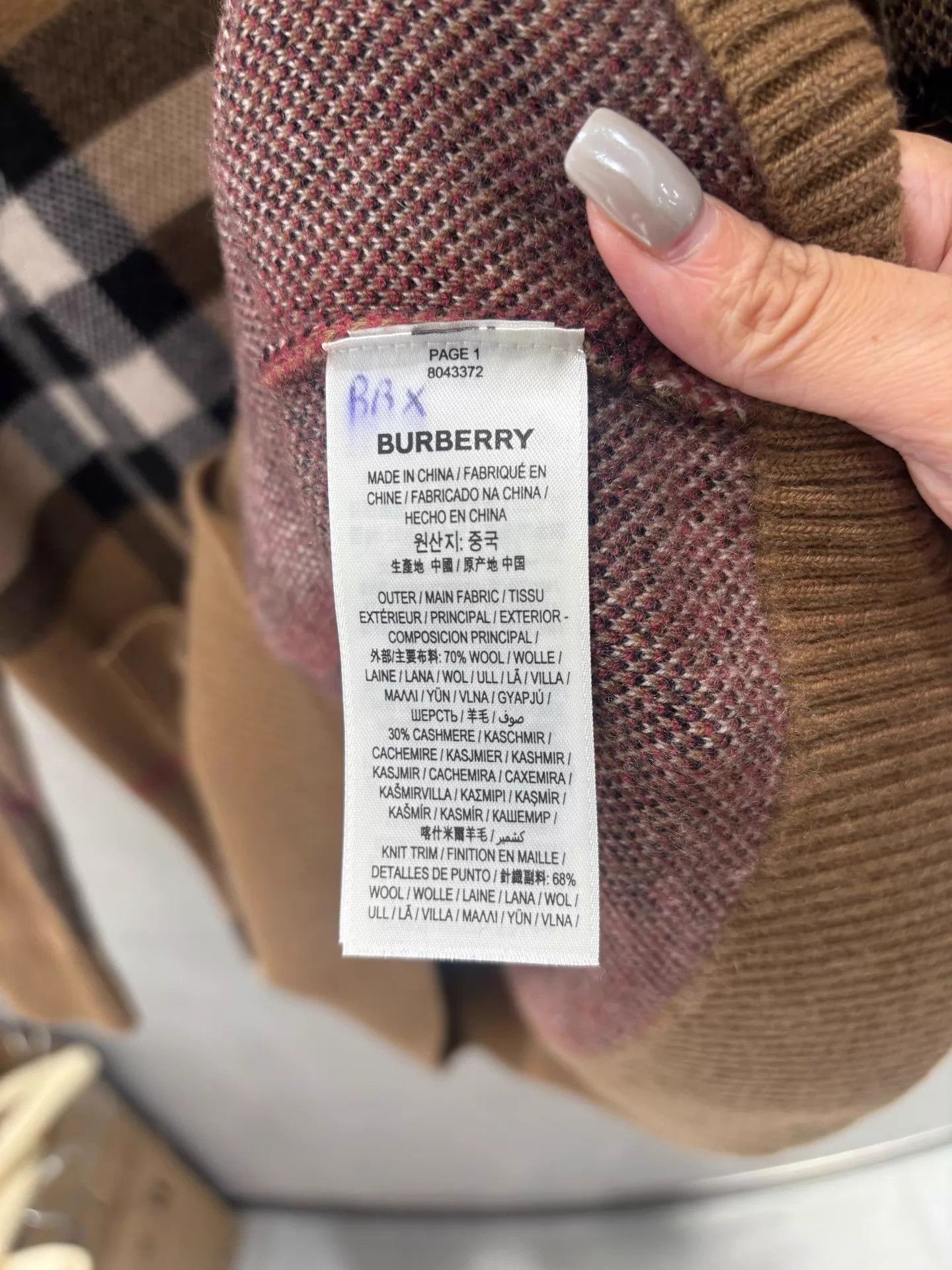 Burberry Burberry camel large check cashmere-wool NOS cardigan M Size M / US 6-8 / IT 42-44 - 3 Thumbnail