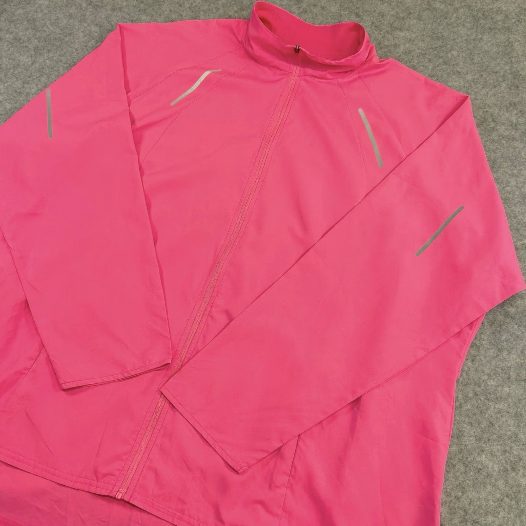 Marks & Spencer VINTAGE? No. M&S Active Fitness Jacket UK22 Neon Pink Showerproof Women’s BNWT with Tags Size 3XL / US 20-22 - 3 Thumbnail