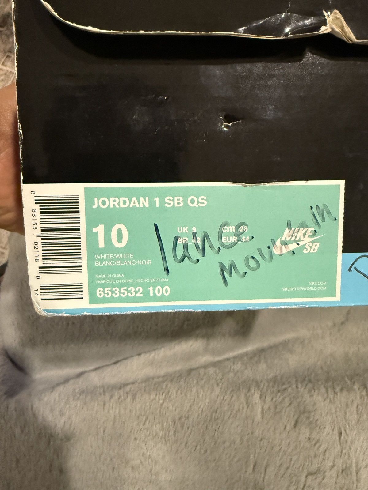 Nike Jordan 1 SB Lance Mountain White 10M 653532-100 New with Box Size US 10 / EU 43 - 8 Thumbnail