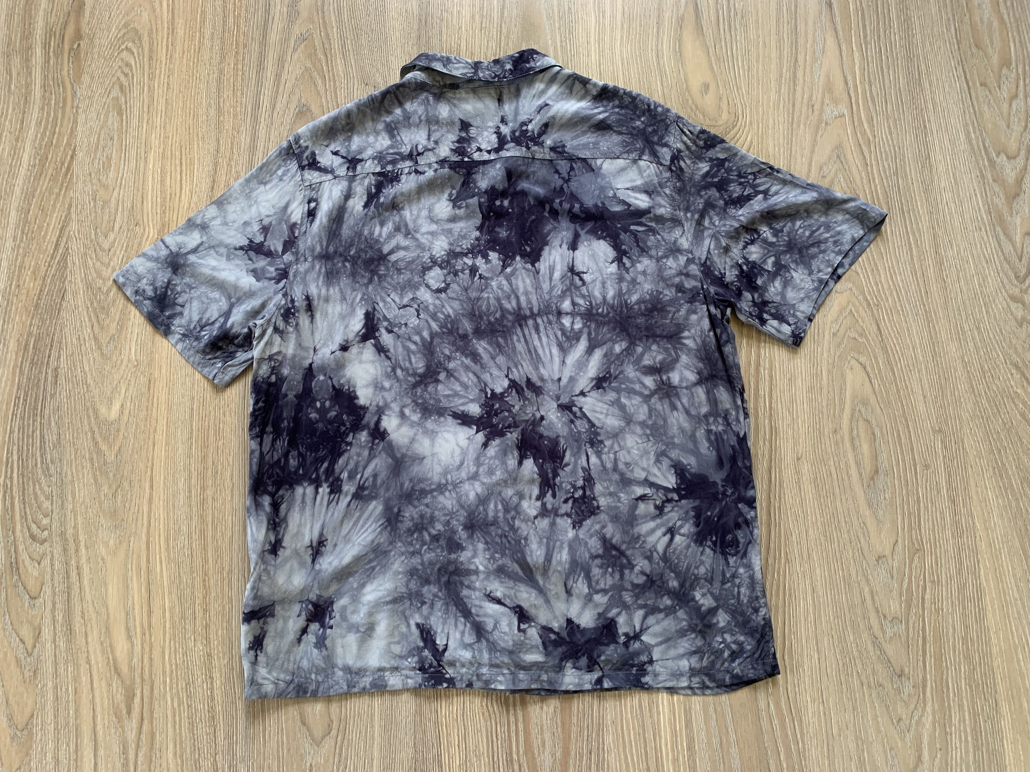 Urban Classics Urban Classics Tie Dye Printed Hawaiian Shirt Size US M / EU 48-50 / 2 - 3 Thumbnail