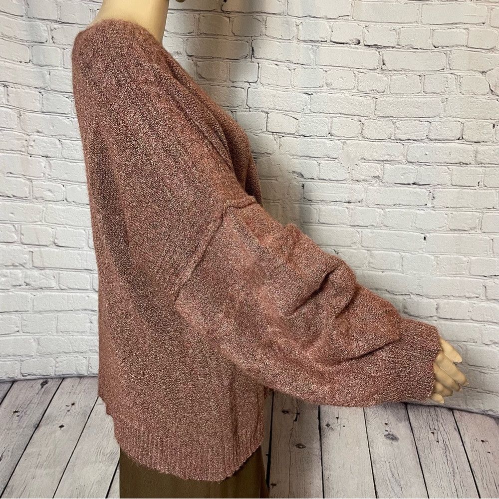 Other NWT New $98 Max Studio Bubble Sleeve Rose Sweater Size L Size L / US 10 / IT 46 - 4 Thumbnail