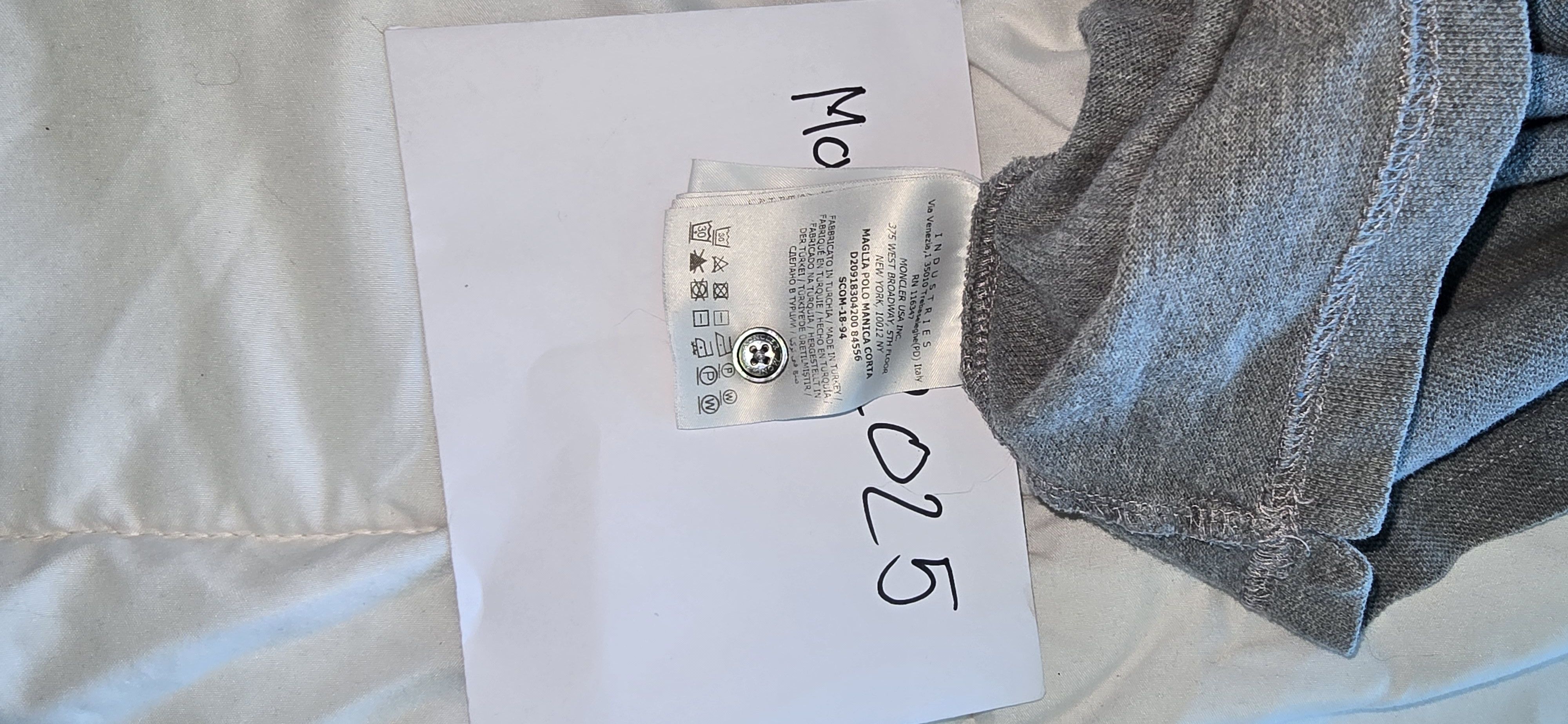 Moncler Moncler polo Size US S / EU 44-46 / 1 - 6 Thumbnail