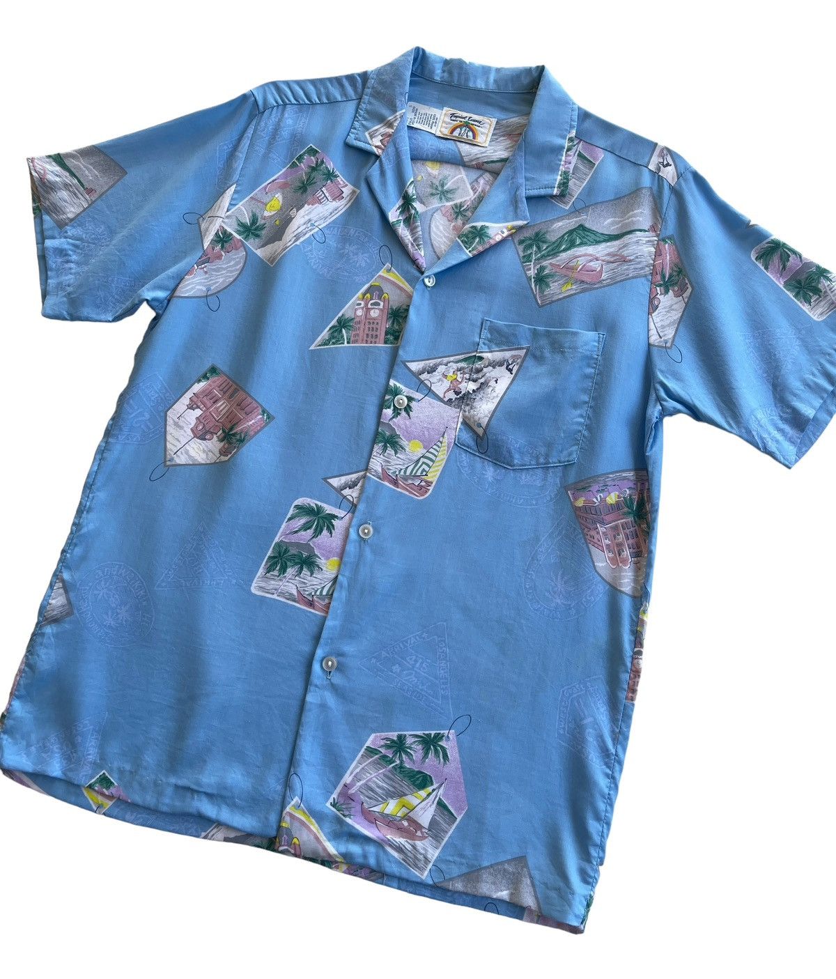 Vintage Vintage Tropical Essence Hawaiian Rayon Shirt USA Size US S / EU 44-46 / 1 - 2 Thumbnail