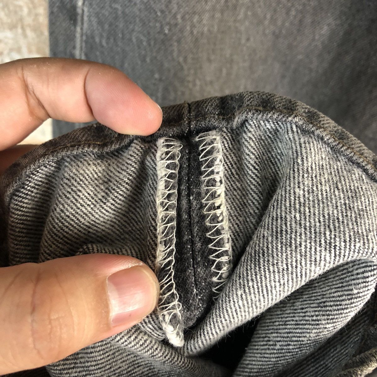 Levi's Levis 501 vintage Grey ripped Distressed Denim Pants #A2604 Size US 36 / EU 52 - 11 Thumbnail